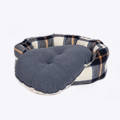 Danish Design Bowmore Navy - Deluxe Slumber Bed | Barks & Bunnies