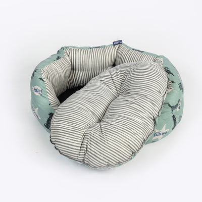Battersea Playful Dogs Deluxe Slumber Dog Bed| Barks & Bunnies