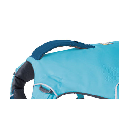 Close-up of the low-profile handle on the Ruffwear Confluence dog life jacket in Biolumin Blue, showing padded construction for balanced lifting.