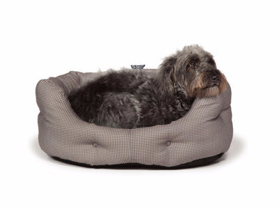 Danish Design Vintage Dogstooth Deluxe Slumber Bed for Dogs | Barks & Bunnies