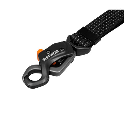Close-up of Ruffwear Ridgeline Lead Auto-Locking Talon Clip and Fidlock magnetic buckle detail
