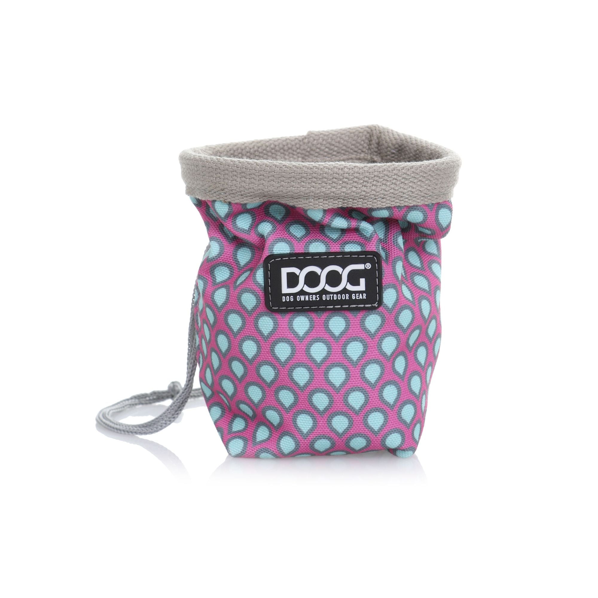 DOOG Dog Training Treat Pouch, Dog Treat Bag Barks Bunnies