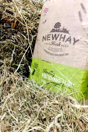 Newhay Timothy Feeding Hay for Rabbits &amp; Small Animals | Barks &amp; Bunnies
